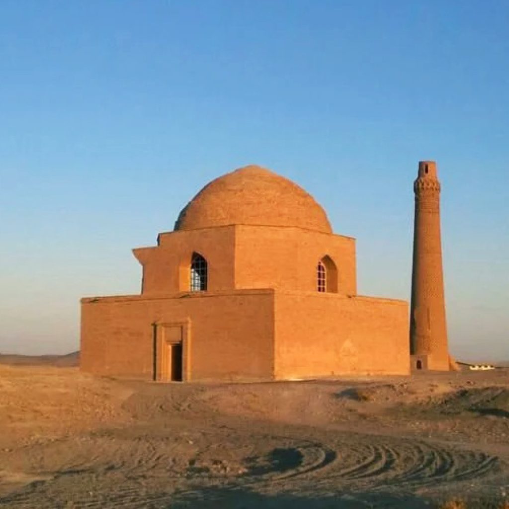 Tomb of Arsalan Jazeb and Ayaz Minaret