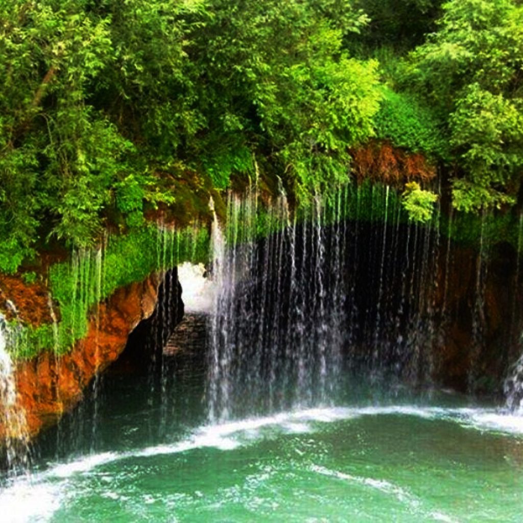 Ab Malakh waterfall